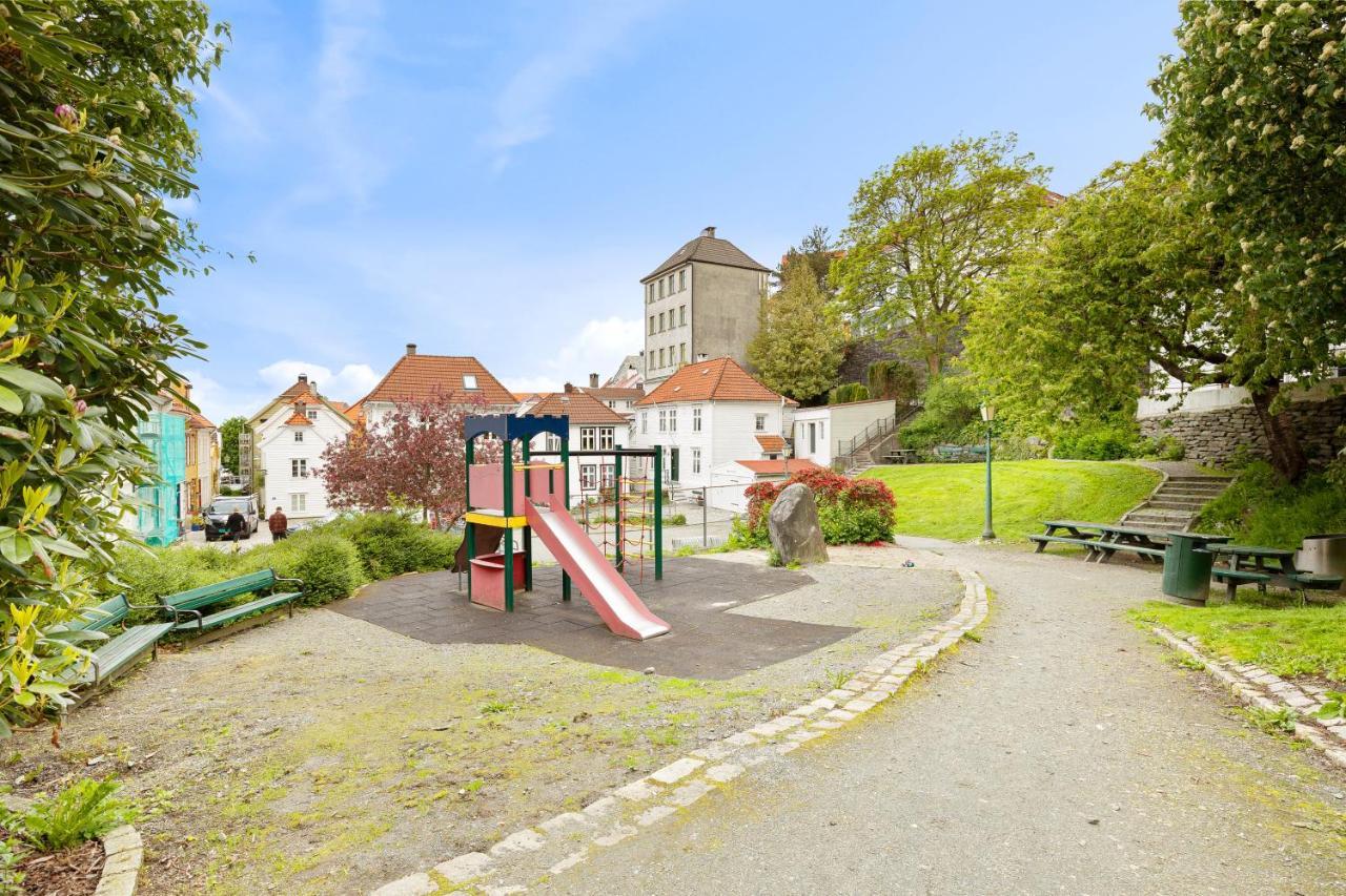Behind Bryggen - Renovated - Budget Friendly Bergen Exterior photo